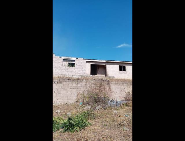 LAND FOR SALE IN UMLAZI CC